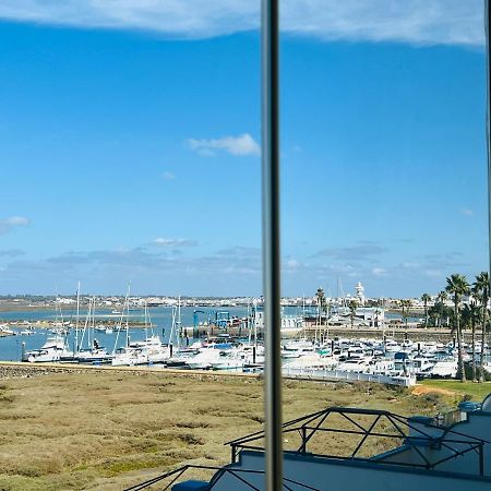 Marina II Apartment Уелва Екстериор снимка