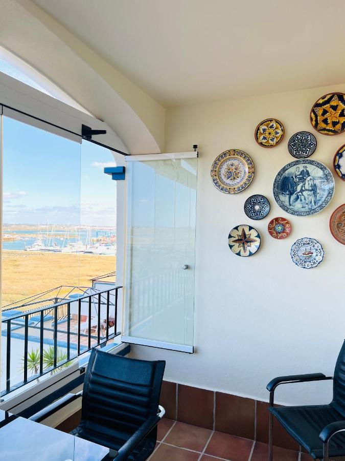 Marina II Apartment Уелва Екстериор снимка