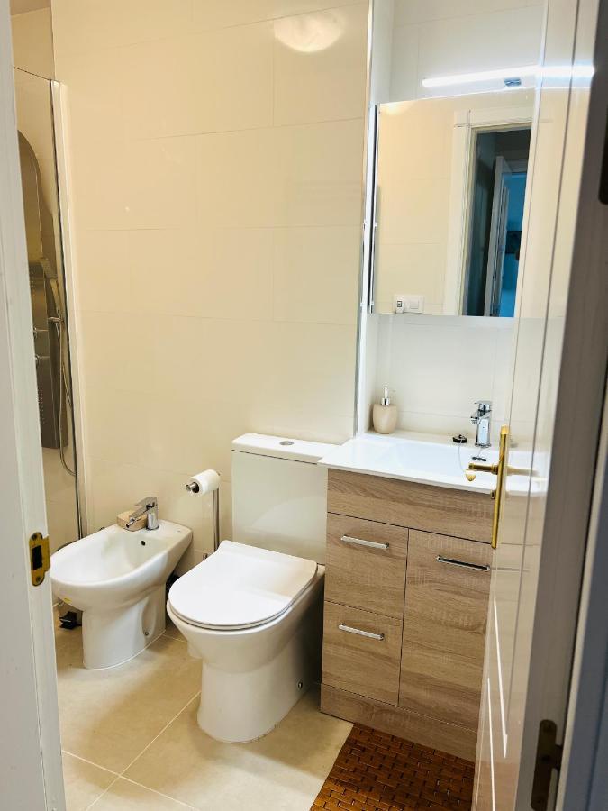 Marina II Apartment Уелва Екстериор снимка