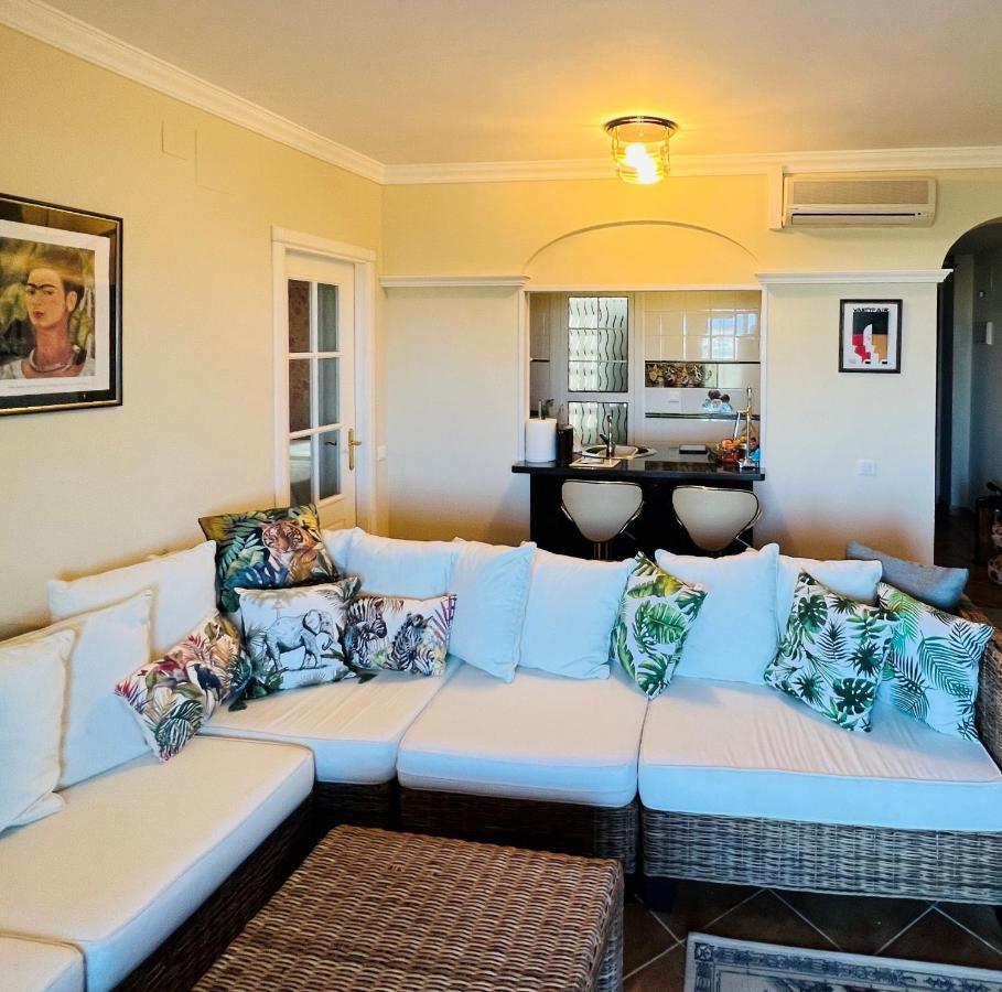 Marina II Apartment Уелва Екстериор снимка